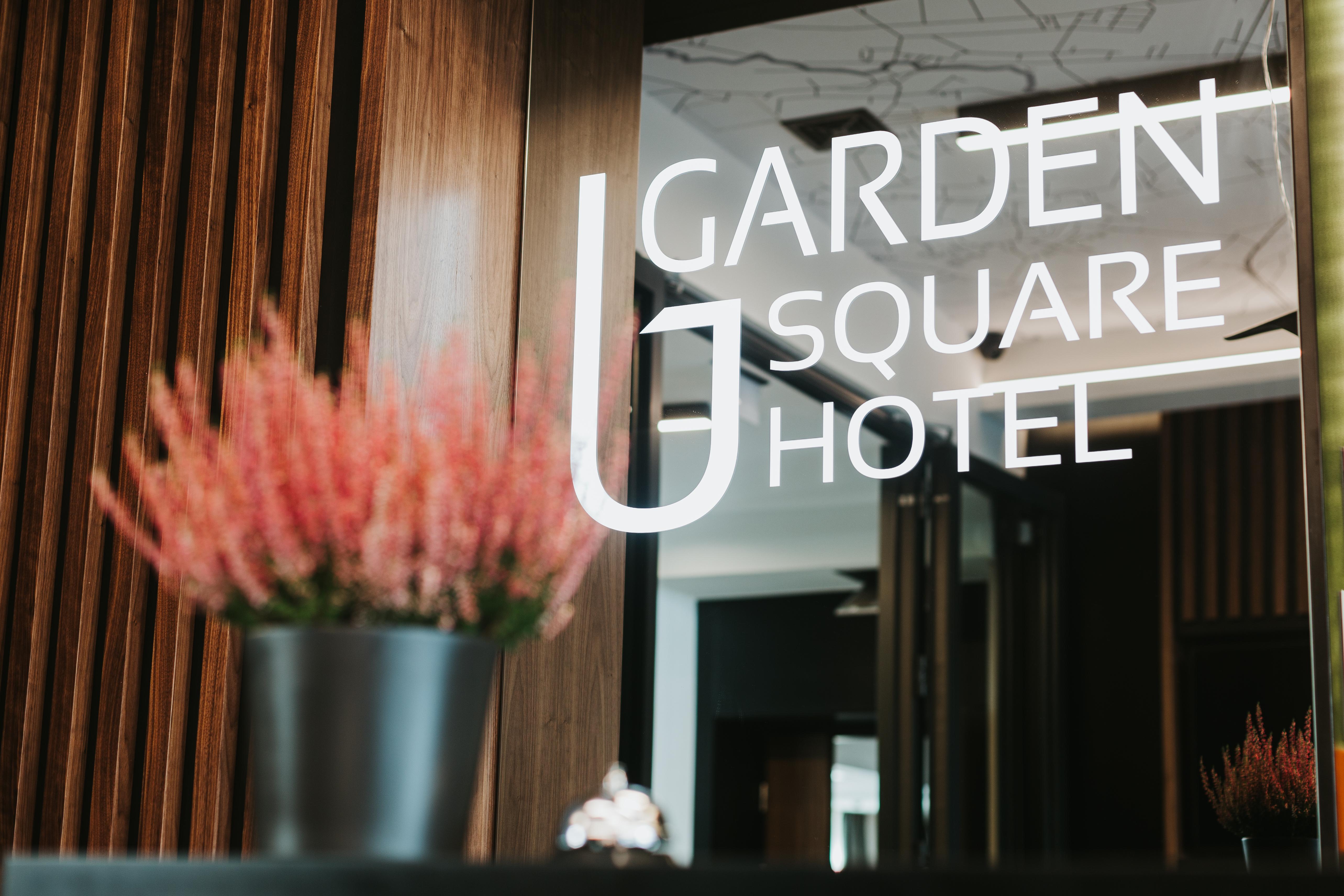 Garden Square Hotel Краков Экстерьер фото